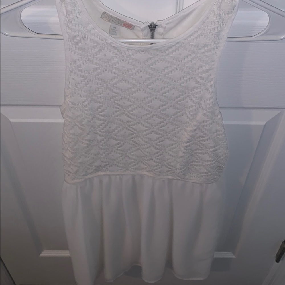 white flow dress